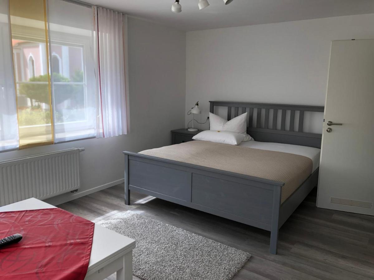 Apartmentvermietung Ingrid Bolkart - Voehlino 2 Illertissen Exteriör bild