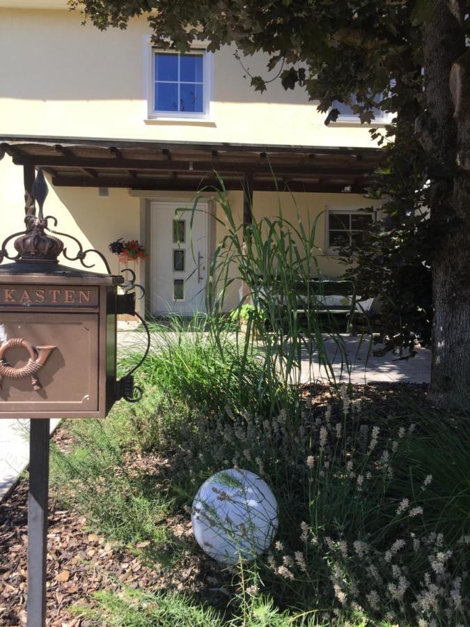 Apartmentvermietung Ingrid Bolkart - Voehlino 2 Illertissen Exteriör bild